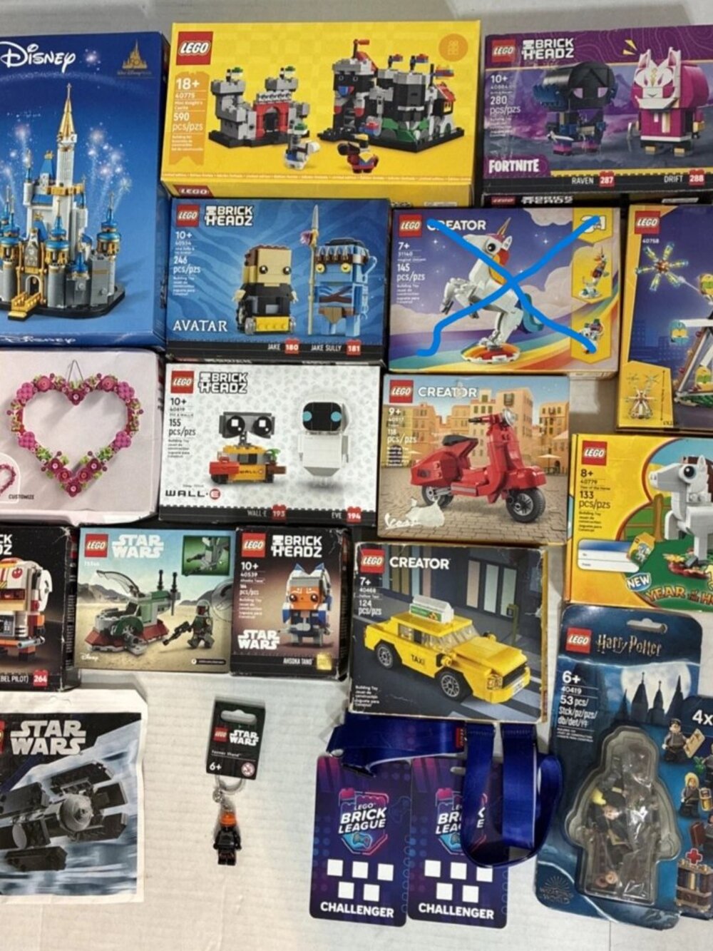 LEGO Collection Lot of 18 Star Wars Creator Disney BrickHeadz GWP Sets